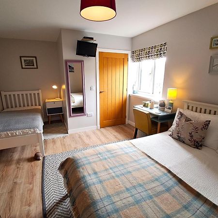 An Cois Na Mara Bed & Breakfast Laide Экстерьер фото